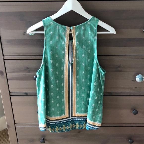 Green O’Neill Tanktop - Picture 3 of 3